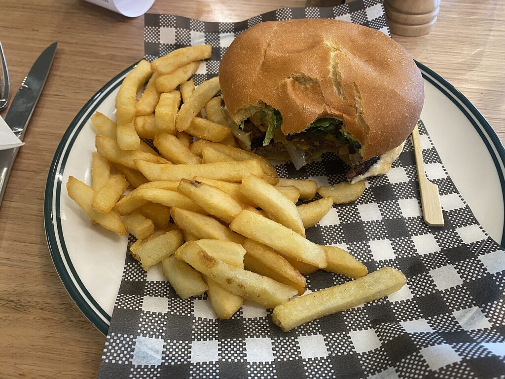 Beef Burgers with Onion