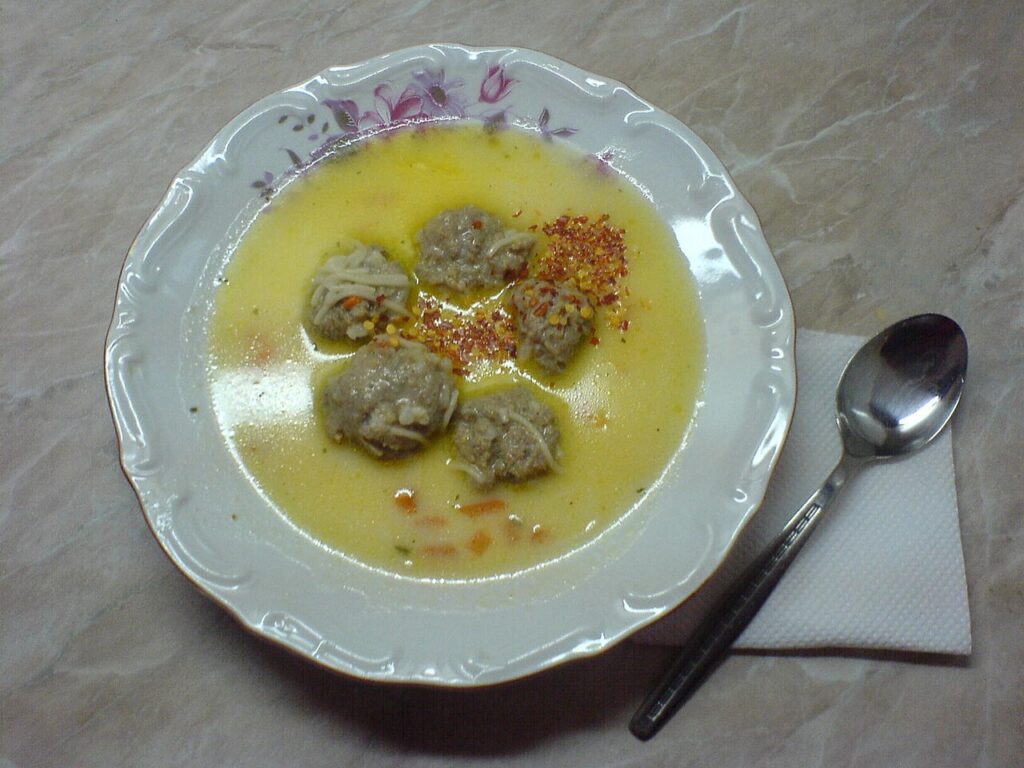 Bulgarian Meatball Soup (Supa Topcheta)