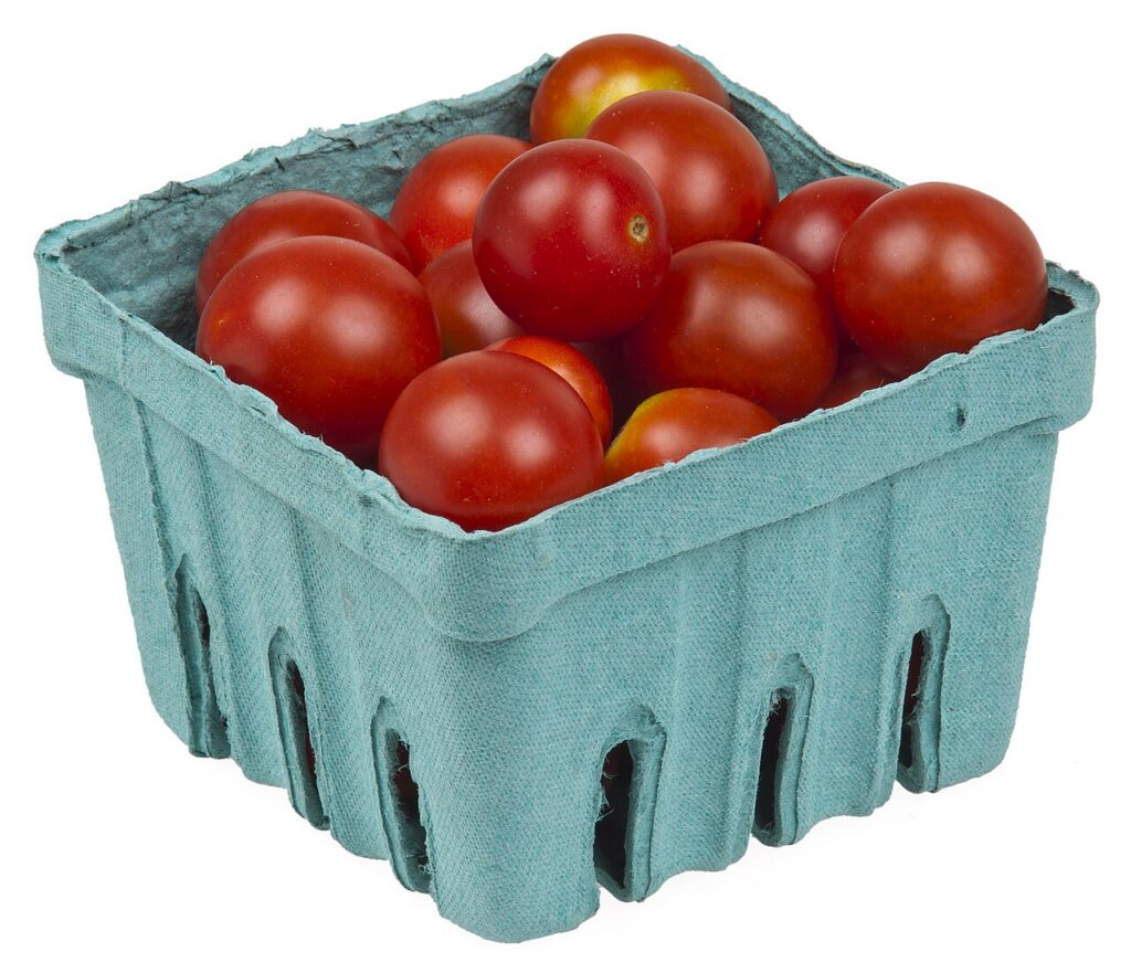 Chicken with Orange, Spinach and Cherry Tomatoes