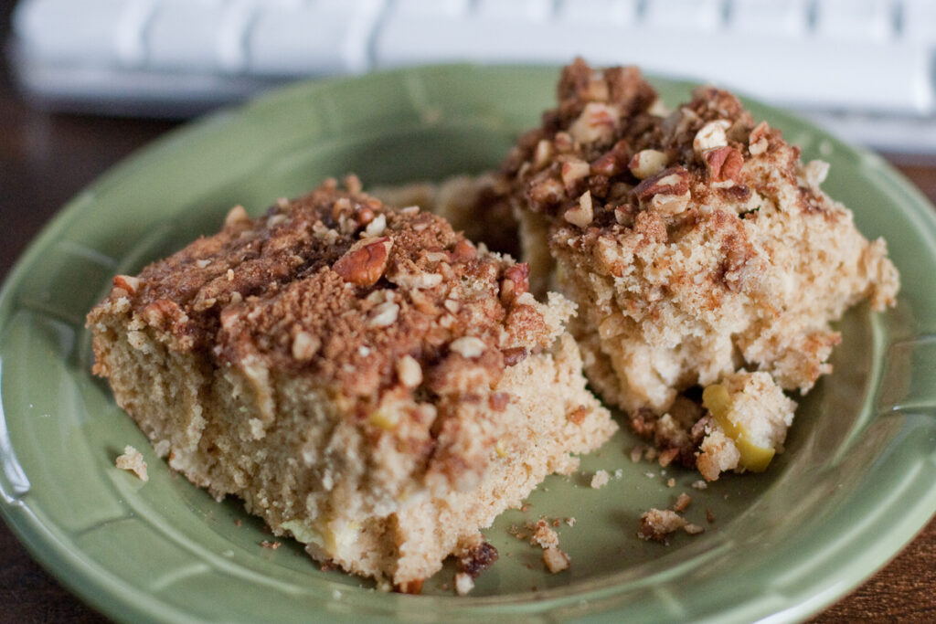 Cinnamon Glazed Apples