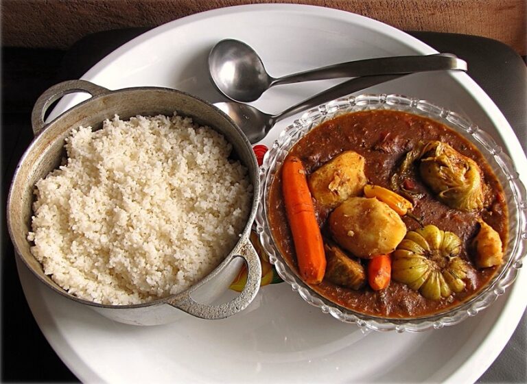 Domoda (Gambian Peanut Stew)