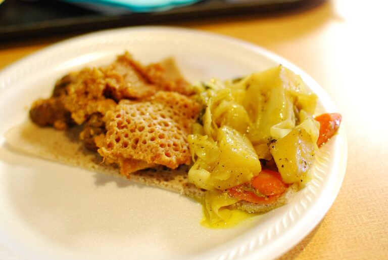 Firfir (Ethiopian Spicy Scrambled Eggs with Injera)