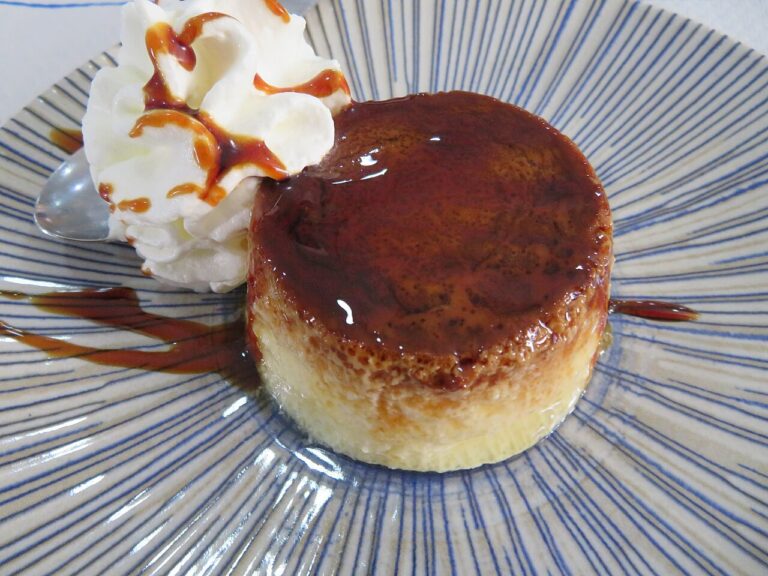 Flan de Queso (Cream Cheese Flan)