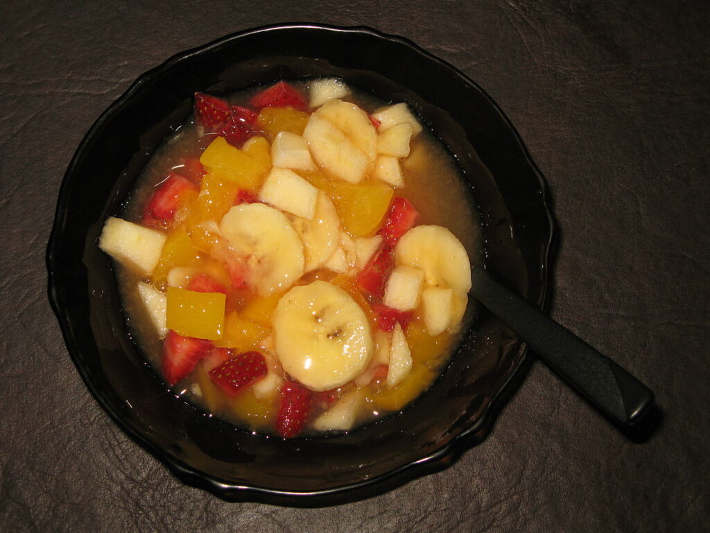 Fruit Salad with Orange Soda (Ensalada de Fruta)