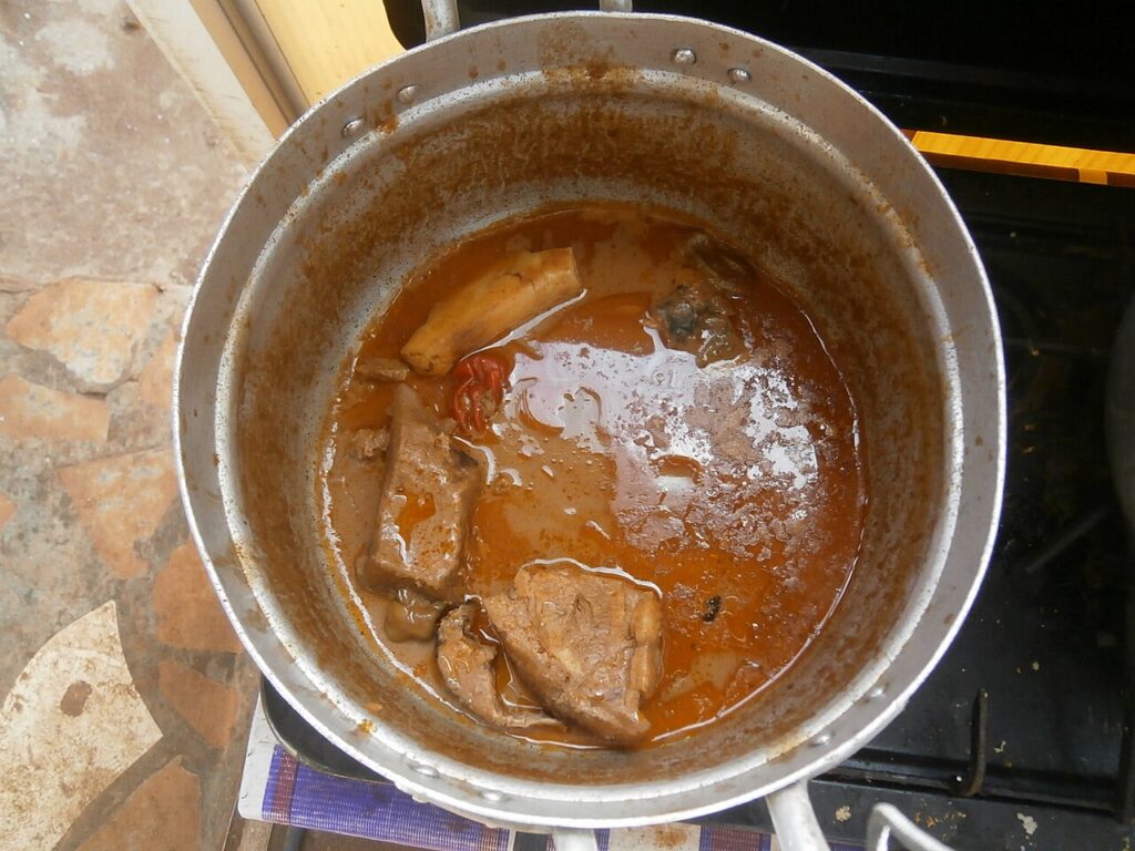 Ghanaian Peanut Soup (Nkatenkwan)