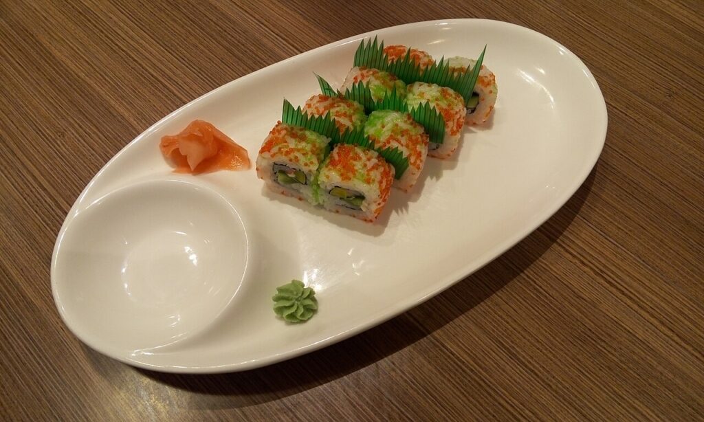 Gunkanmaki (Topped Oval Sushi)