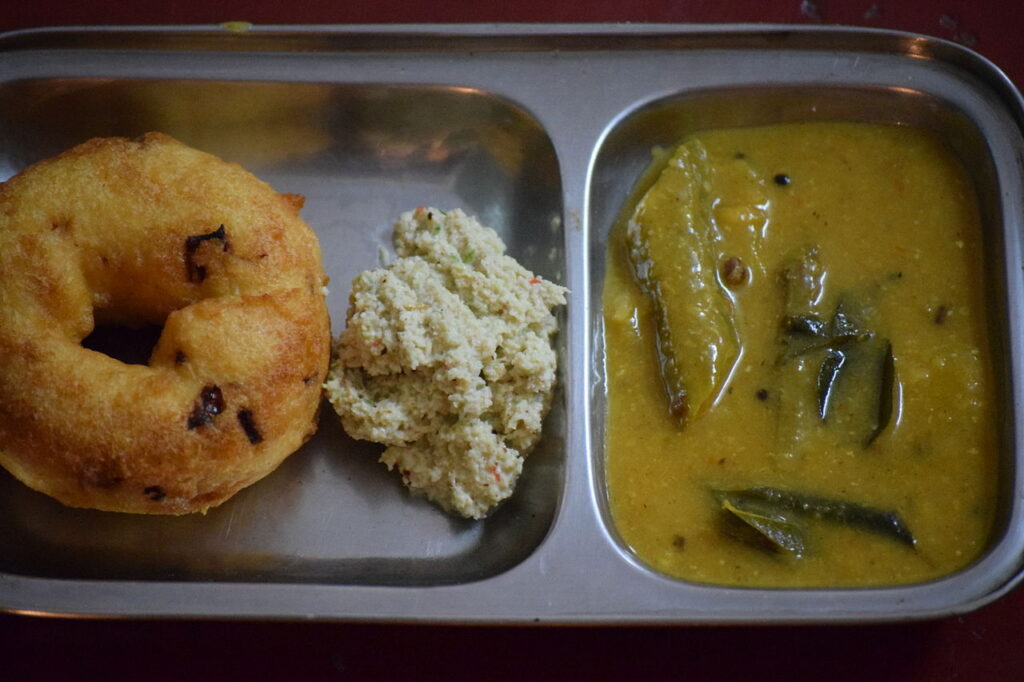 Kerala Pachadi (Coconut Mango Condiment)