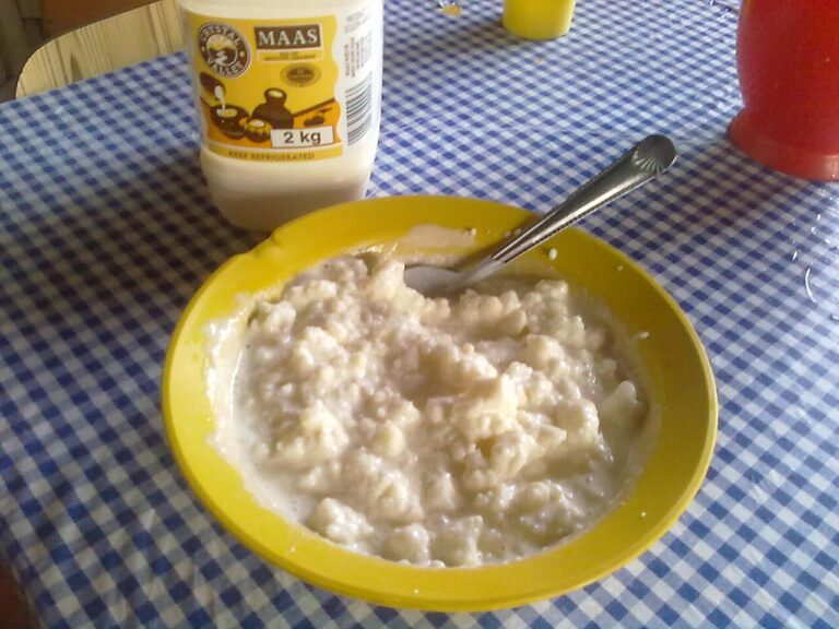Krummelpap (South African Maize Porridge)