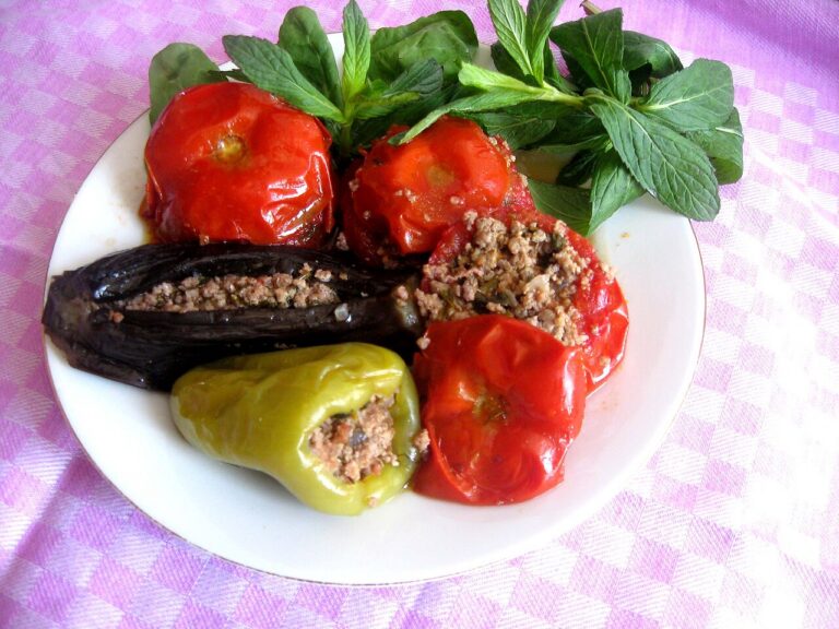 Kyopulo (Eggplant with Peppers and Tomatoes)