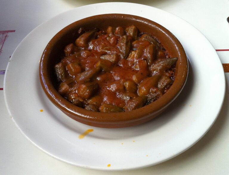 Lamb and Okra Stew (Khoresht Bamiye)