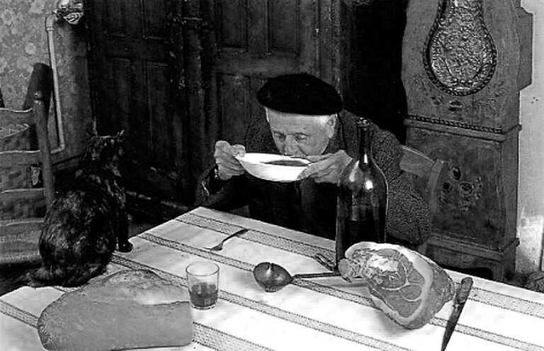 Le Tourin (Garlic Soup)