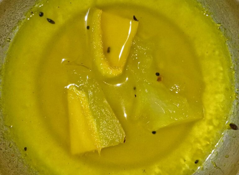 Mango Chutney (Chunky)
