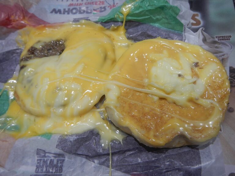 Monte Cristo Burgers