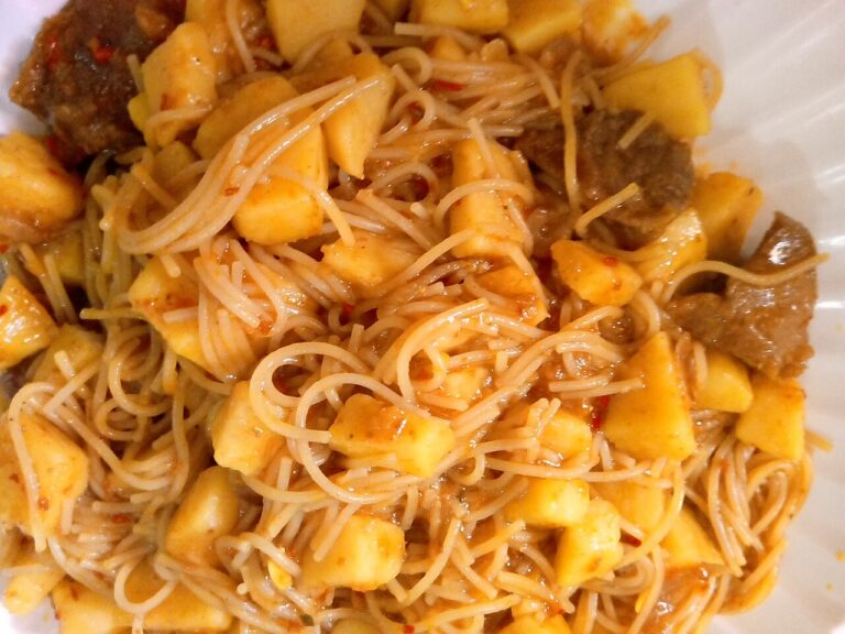 Native Jollof Spaghetti