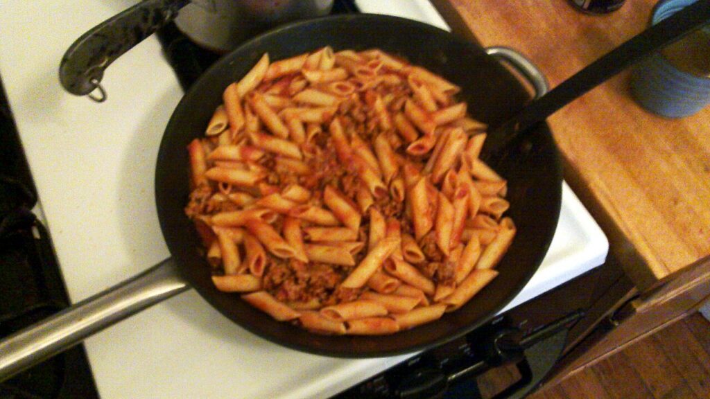 Penne with Hearty Meat Sauce