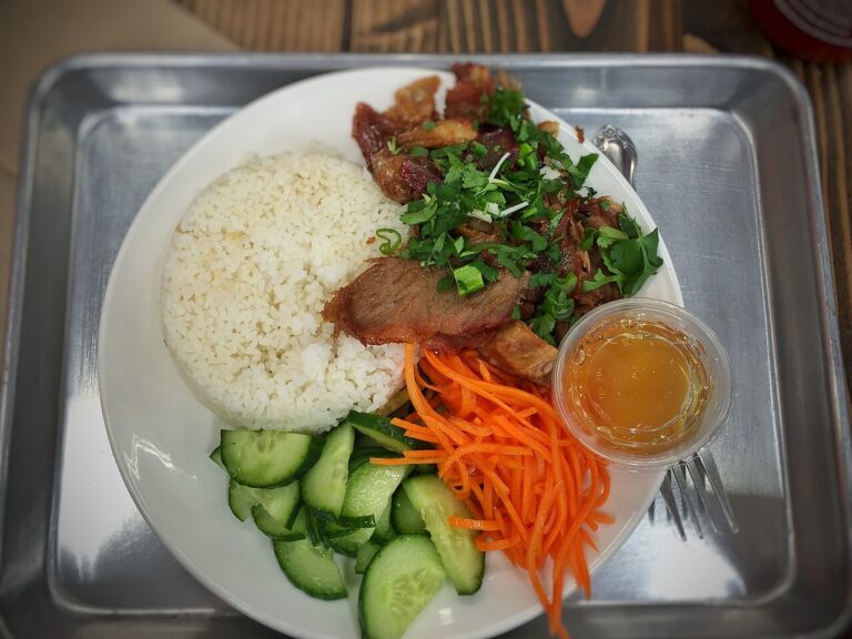 Pork and Carrots in Sauce