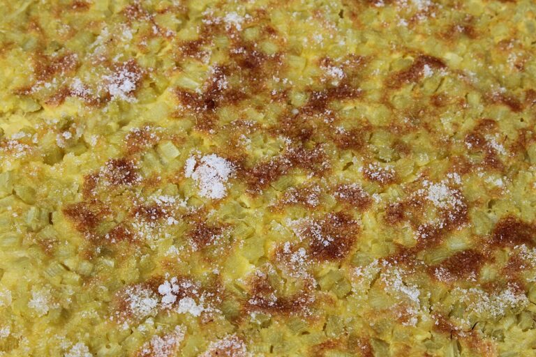 Rhubarb Cake