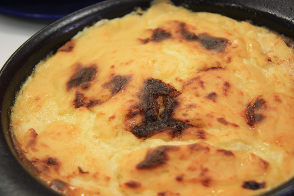 Salt Cod and Potato Casserole (Bacalhau à Zé do Pipo)