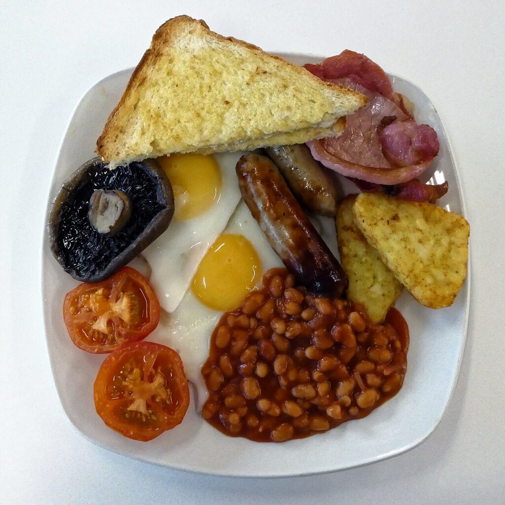 Sausage-Egg Breakfast Dish