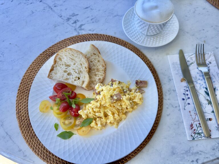 Scrambled Eggs with Sausage