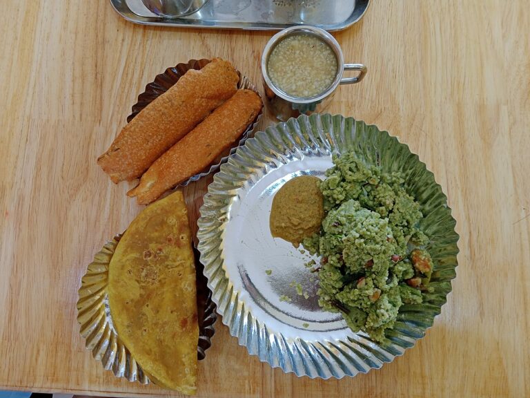 Sweet Rice Fritters