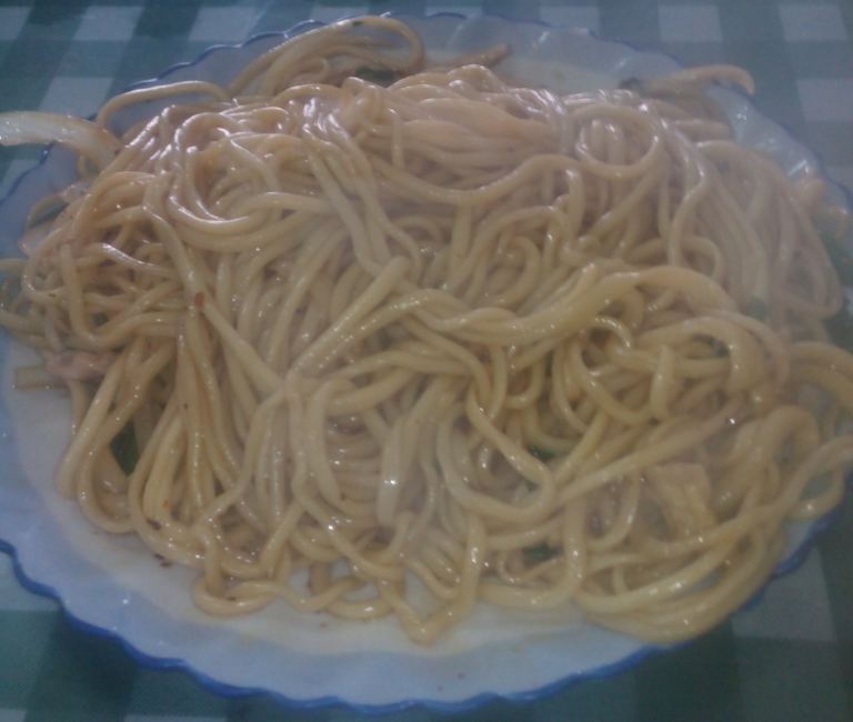 Tanzanian Sweet Fried Spaghetti