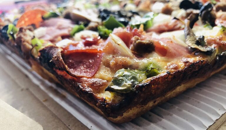 Thick-Crust Pizza