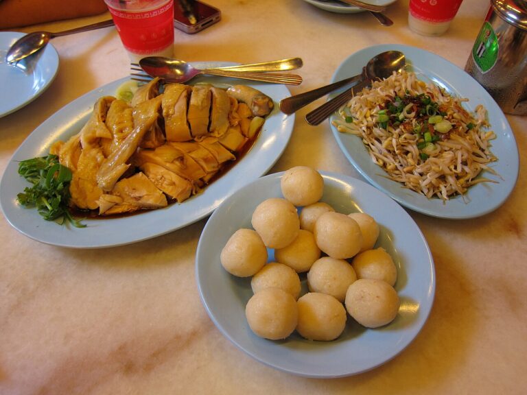 Tri-Colored Autumn Rice Balls