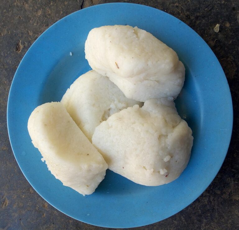 Tuwon Dawa (Nigerian Sorghum Swallow)