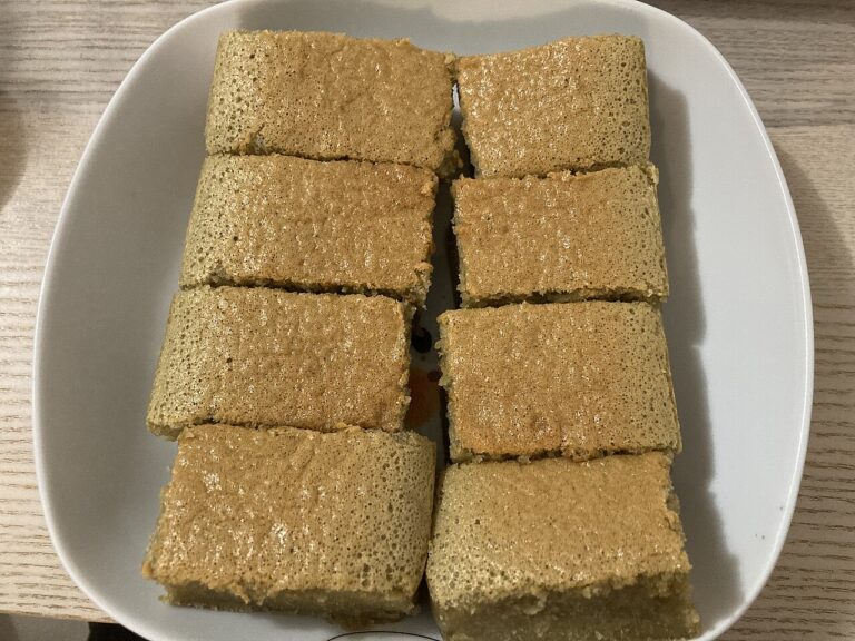 Yeasted Vanilla Sponge Cake