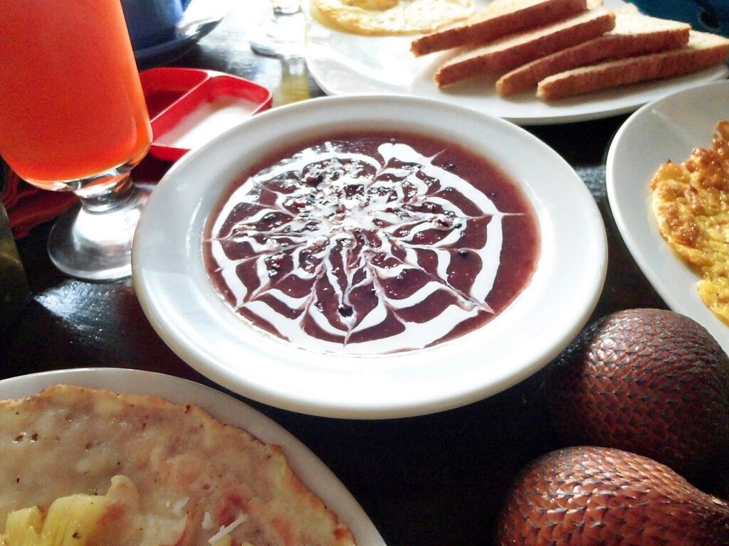 Bubur Ketan Hitam (Sweet Black Rice with Coconut Milk)