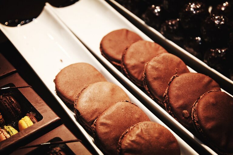 Chocolate Macaroons (no-bake)
