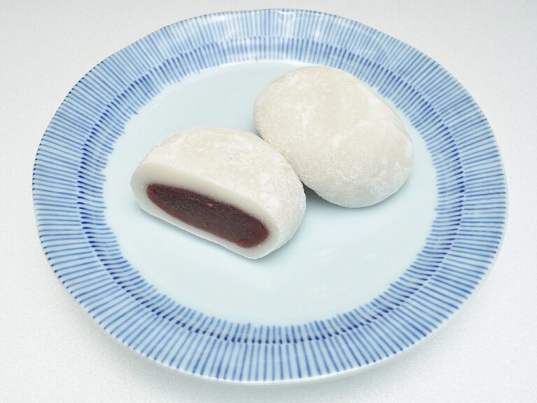 Daifuku (Sweet Filled Mochi)