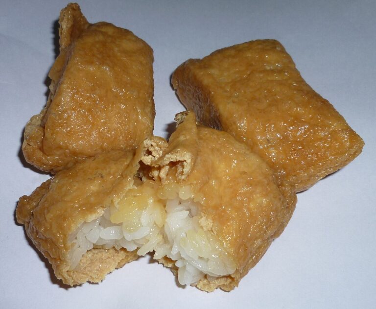 Inarizushi (Stuffed Sushi)