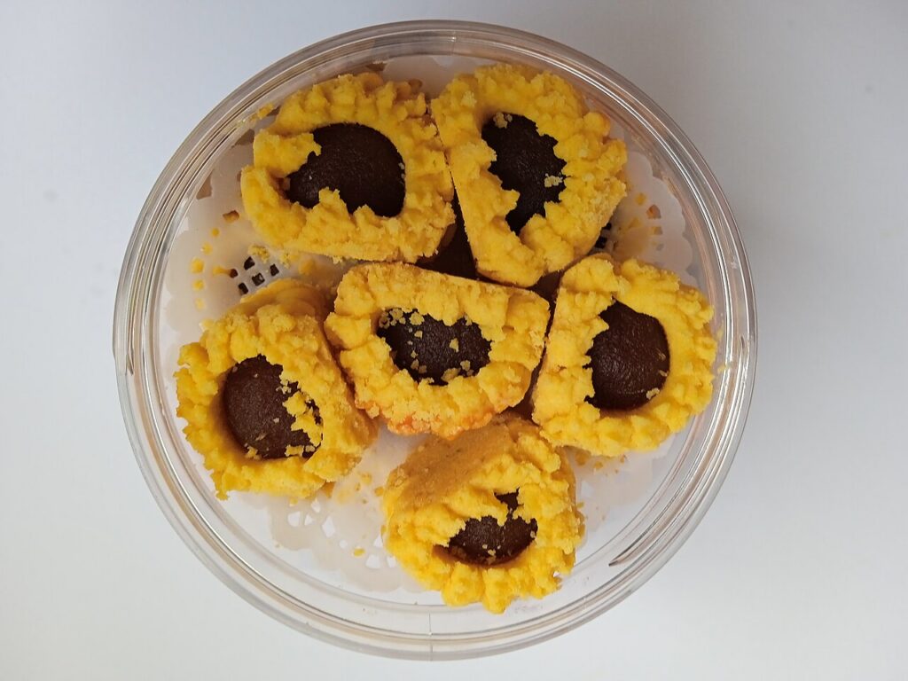 Pastries Filled with Jam (Marmeladetascherl)