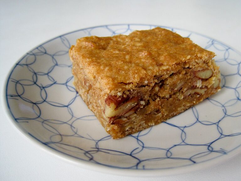 Pecan Blondies