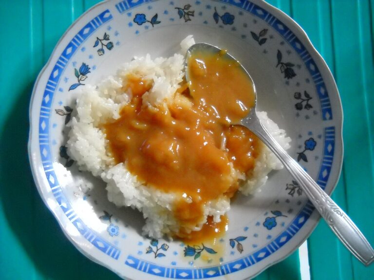 Pulut Durian (Durian with Sticky Rice)