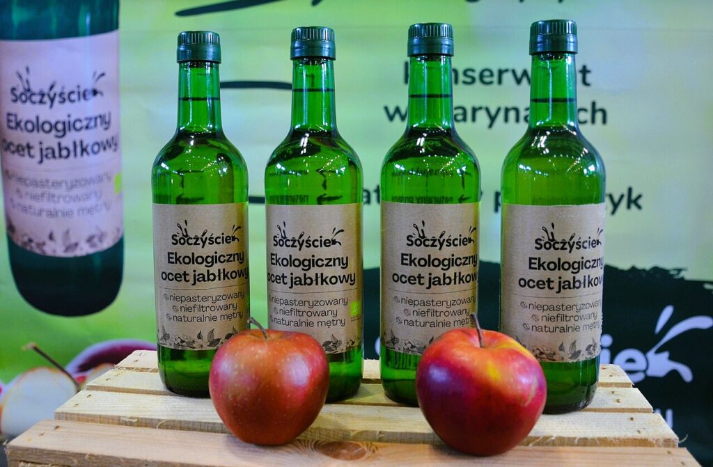 Homemade Cider Vinegar