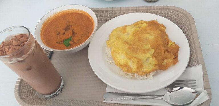 Tom Yum Gai