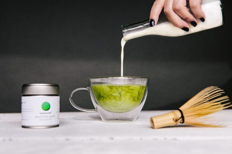 Almond-Cowitch Matcha Smoothie