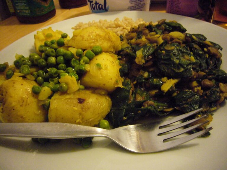 Mango and Yellow Split Pea Curry