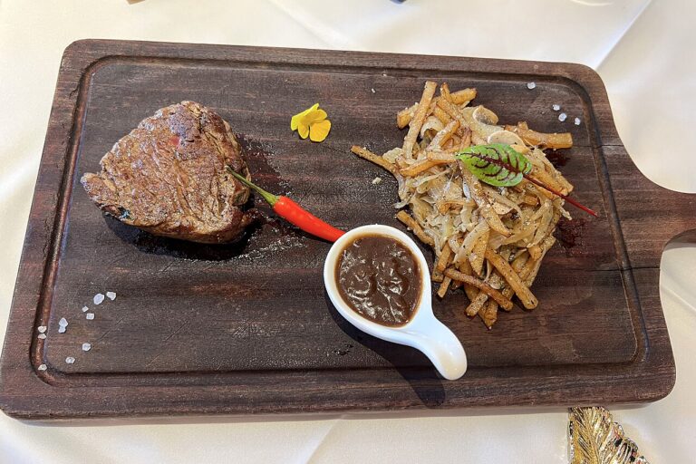 Pan-Seared Filet Mignon