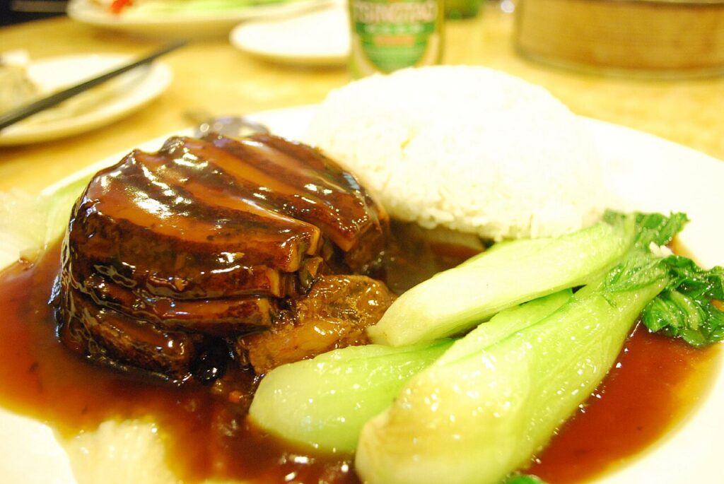 Steamed Pork With Mustard Greens