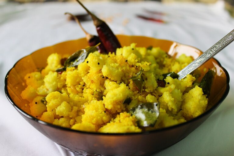 Uppittu (Indian Semolina Porridge)