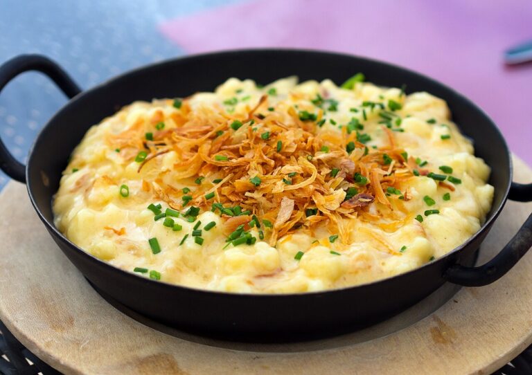 Kasnocken (Austrian Cheese Dumplings)