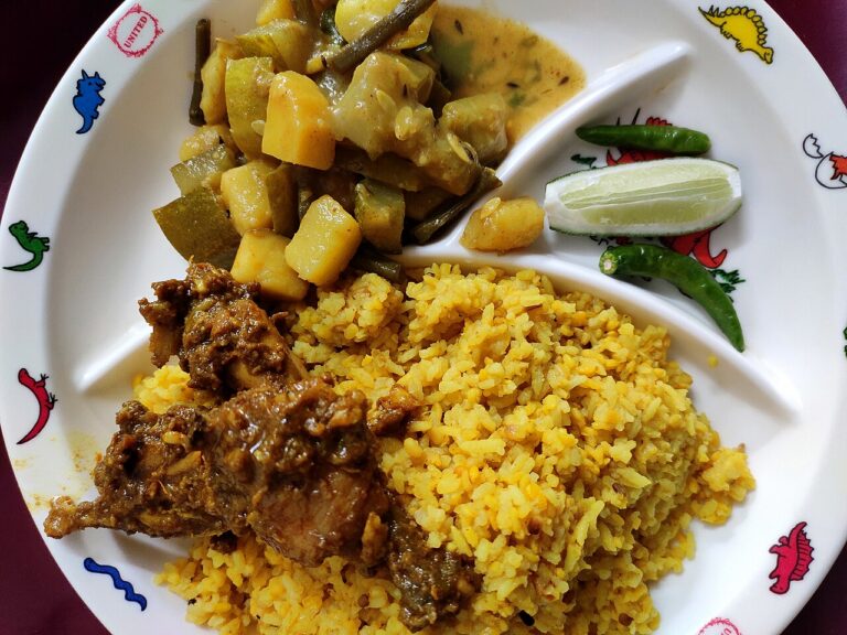 Bhuna Khichuri (Bengali Rice and Lentils)