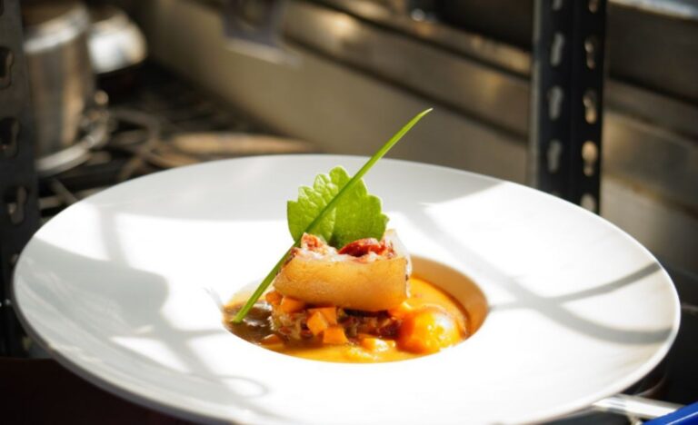 Kare-Kare (Oxtail and Vegetables in Peanut Sauce)